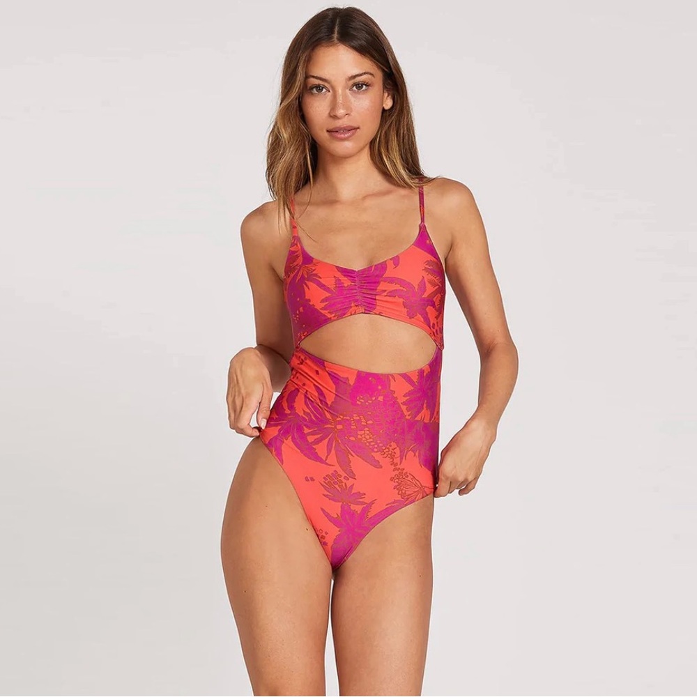 *NWT* Volcom Palm Fun Day One Piece